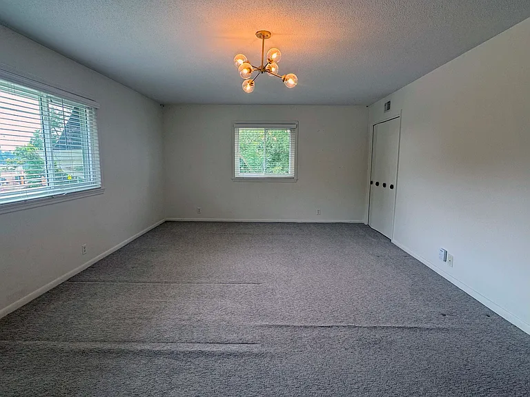 9012 Pacific St — Photo 21