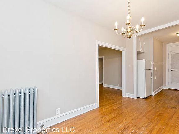 4th image of 1329 W Touhy Ave APT 3S