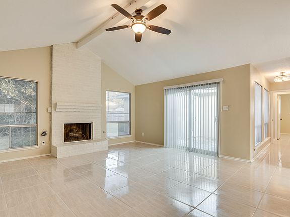 2nd image of 17508 Favor Bend Dr