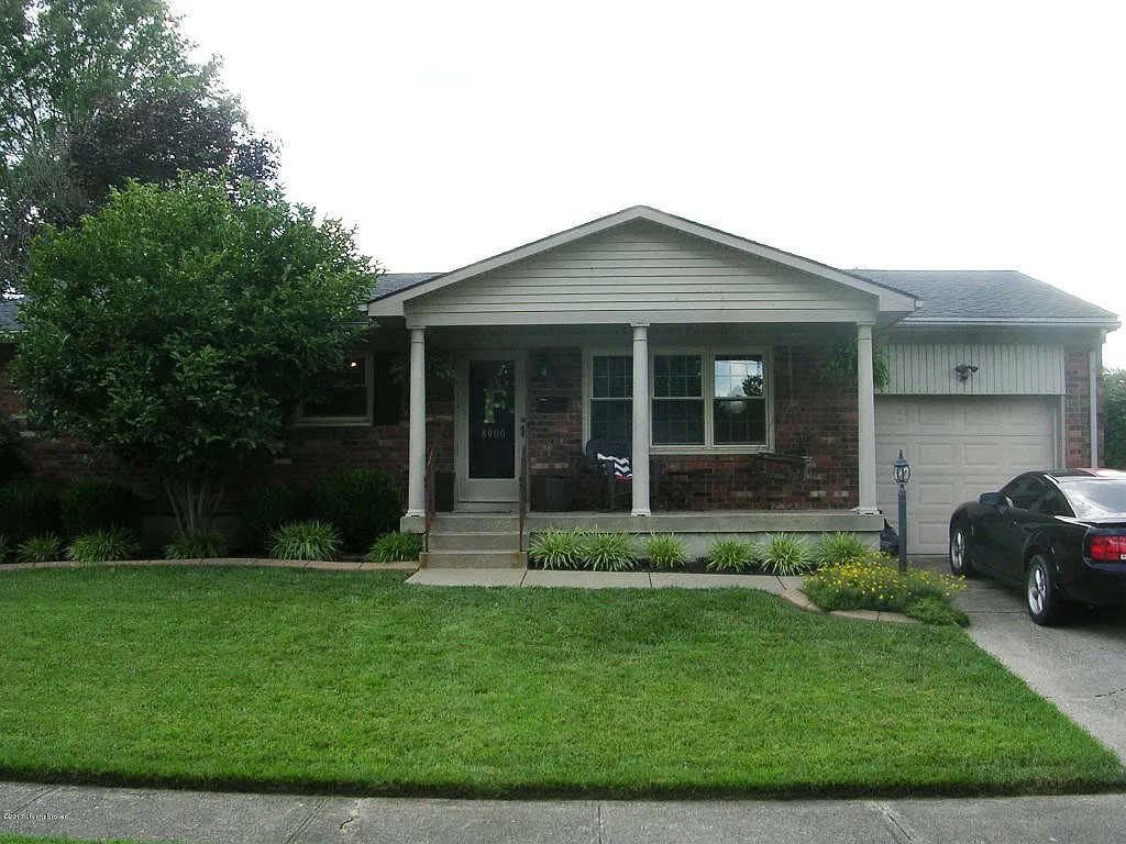 8900 Cottingham Way photo 1