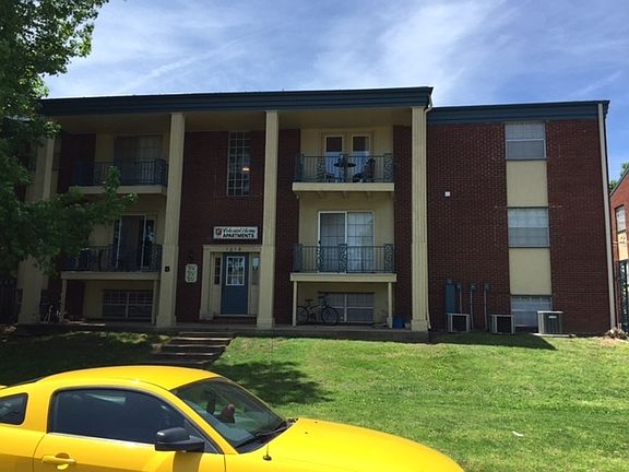 2nd image of 1219 N Storer Ave #38