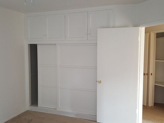3rd image of 4162 Lockland Pl APT A
