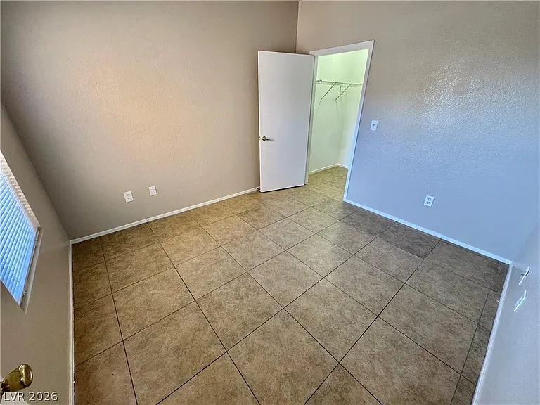 6650 W Warm Springs Rd #1077 — Photo 11