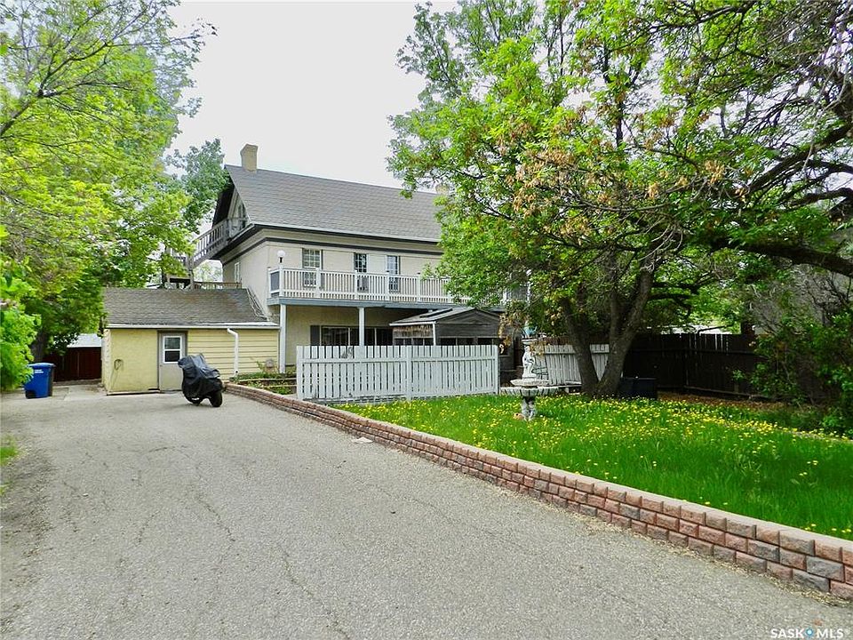 102 5th AVENUE W, Gravelbourg, SK S0H 1X0 MLS SK930405 Zillow
