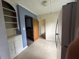 114 Dresden Ave #204, Pontiac, MI 48340