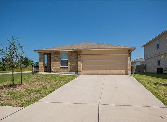 2nd image of 6025 Nelson Oaks Dr