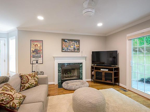 3rd image of 2145 Military Pkwy #22207-ID231806P