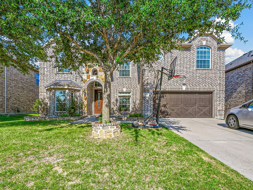1st image of 12274 Nandina Ln