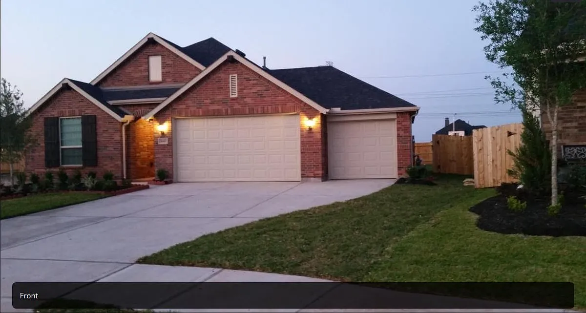 Building Photo - 8403 Kari Bend Cir