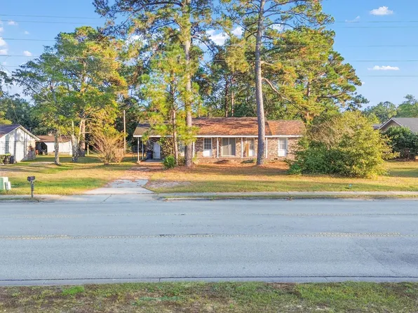 609 Village Road, Shallotte, NC 28470