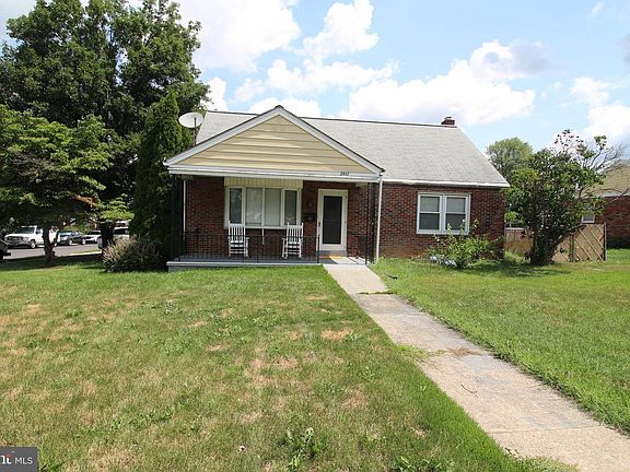 4th image of 2907 Shillington Rd