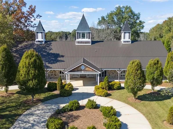 7910 Brooks Lake Rd, Browns Summit, NC 27214