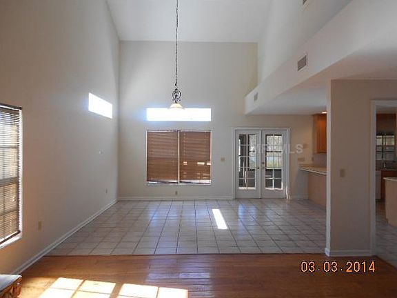 4th image of 157 Overlook Dr