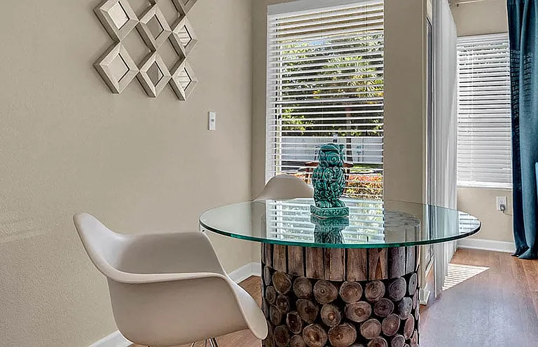 The Summit at Sabal Park Apartments — Photo 11