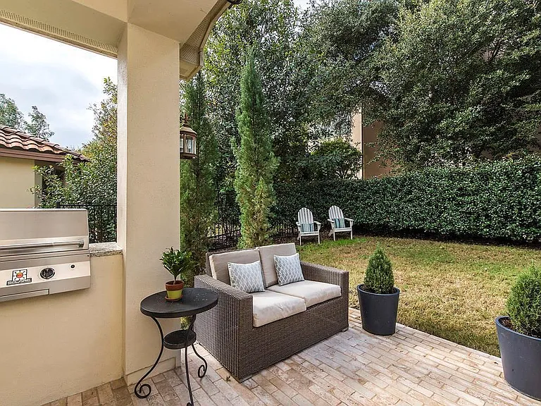 11709 Woodland Hills Trl — Photo 24