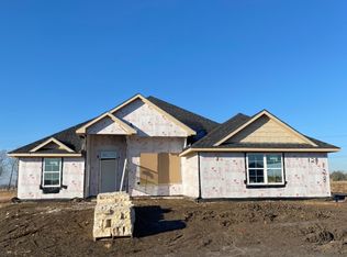 128 Cottonwood Ct, Van Alstyne, TX 75495