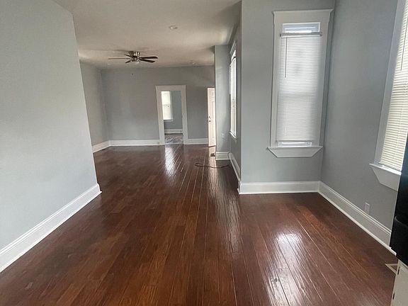 5th image of 4962 Quincy St