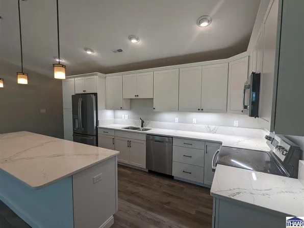 3803 Joy Cir W, Terre Haute, IN 47802