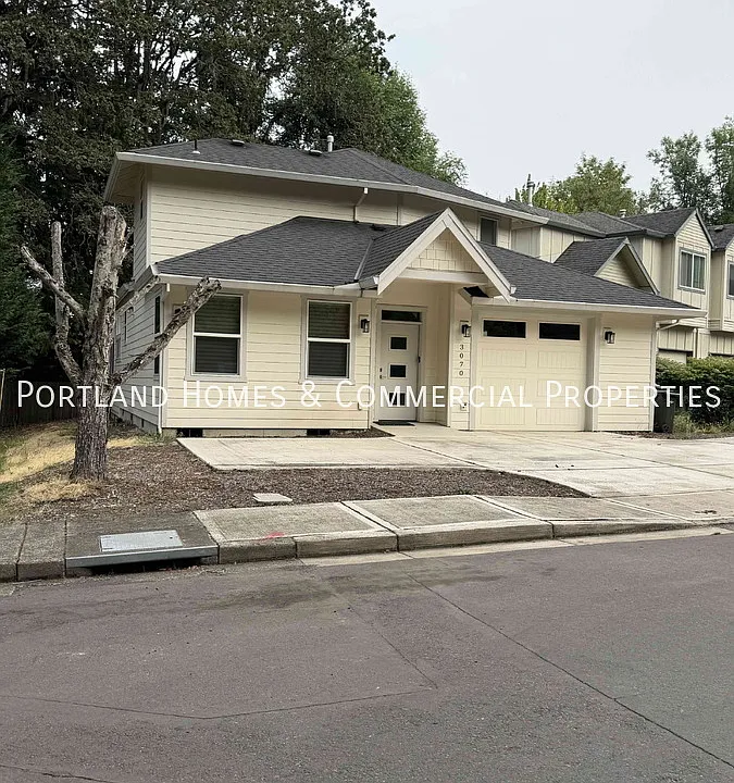3070 Lazy River Dr