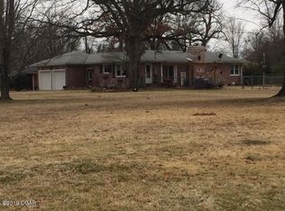 6360 Park Cir, Joplin, MO 64801