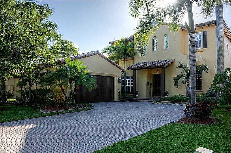 1st image of 718300 Nw 123 Avenue