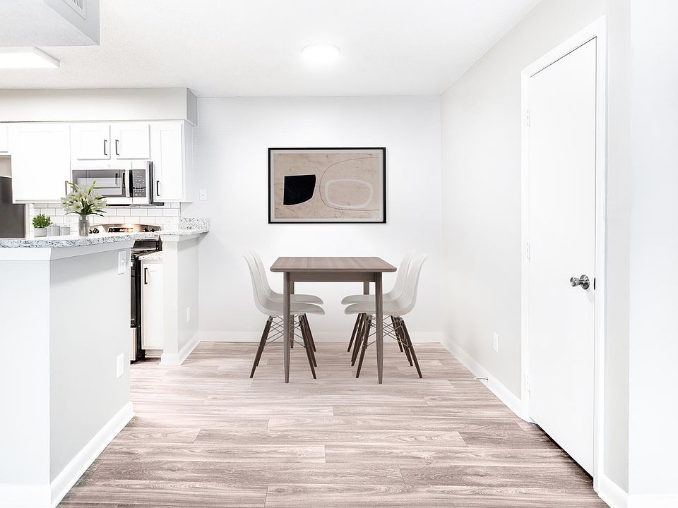 1st image of 3004 Ivey Wood Ln #610