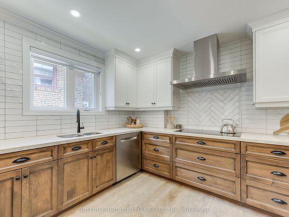 4th image of 85 Bonnyview Dr