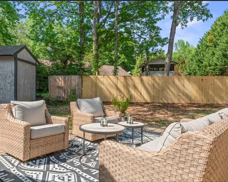 3 bed, 1704 sqft, $2,350 — Photo 4