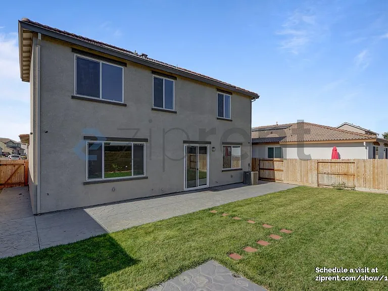 1474 Dorrington Ln — Photo 20