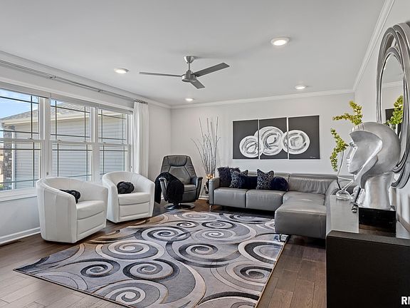 3rd image of 15 Trussell Rd