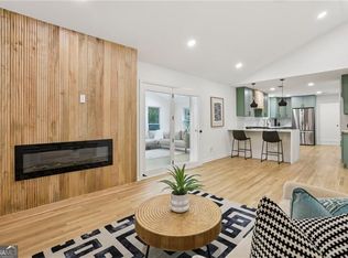 1869 Hebron Hills Dr, Tucker, GA