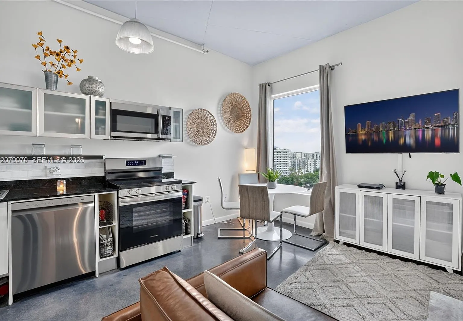 Neo Condo — Photo 4