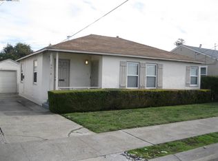 6818 Eastlawn St, Oakland, CA