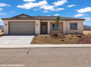 552 E Handcart Dr, Scenic, AZ 86432