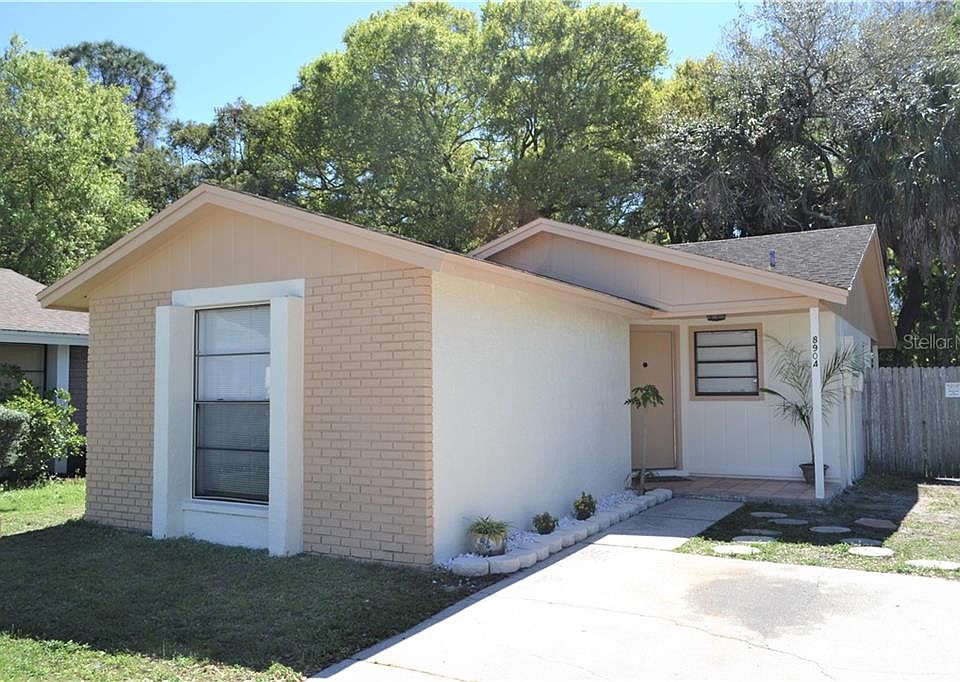 1st image of 8904 Rosebank Ct