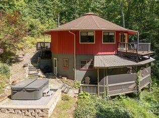 78 Bryant Rd, Swannanoa, NC 28778