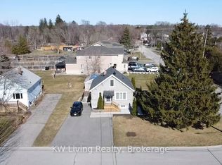 601 Perry St, Whitby, ON L1N 4C6