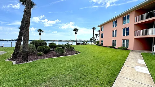 721 S Beach St Photo 1