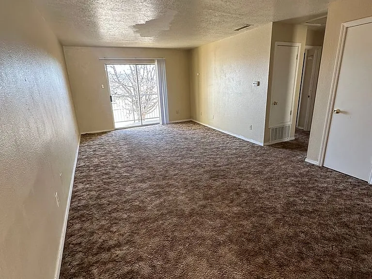 Echols 1500 - Sedona Apartments — Photo 49