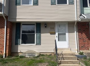35 Fleming St, Newark, DE 19713