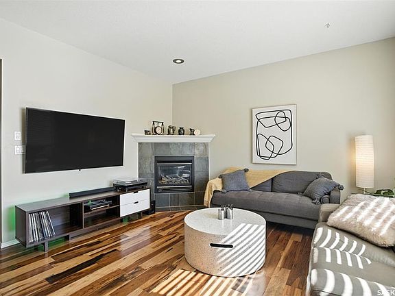 5th image of 227 Galloway ROAD