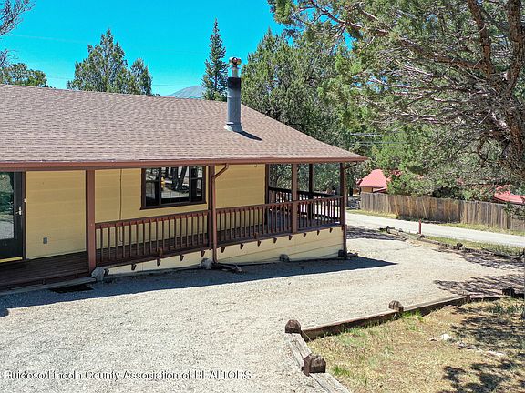 3rd image of 117 E Santa Rosa Dr