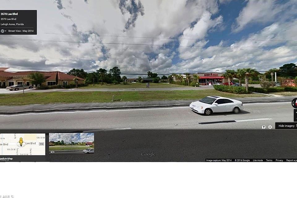 2nd image of 3515 Lee Blvd