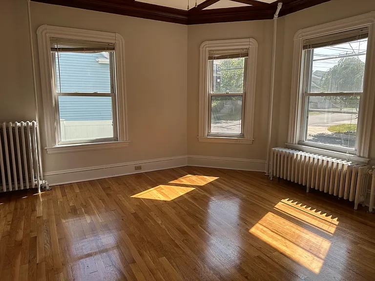 25-27 French Ave #1 — Photo 11