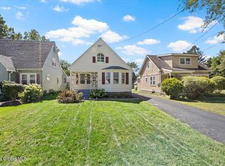 625 Charles St, Glenville, NY 12302