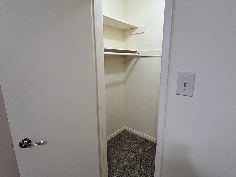 5953 Atlantic Ave — Photo 13