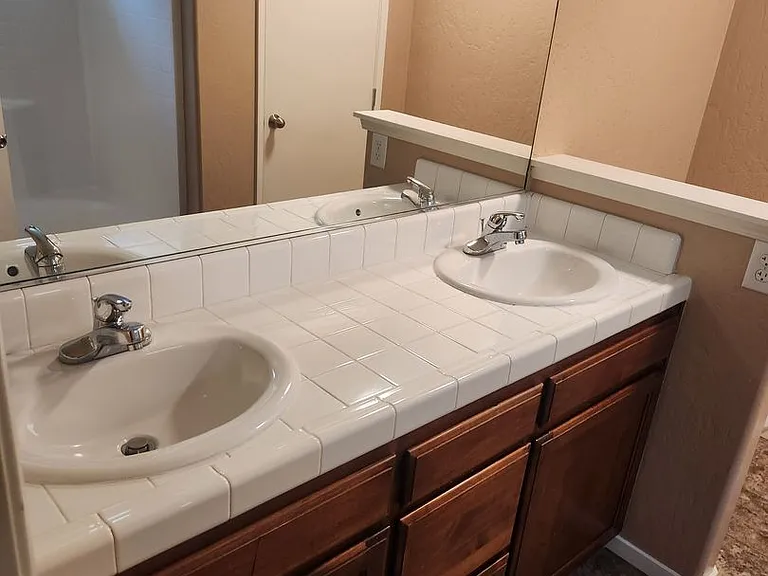 2884 Sauvignon St — Photo 12