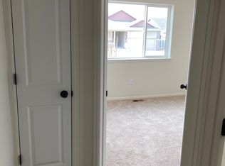 1821 Golden Horizon Dr, Windsor, CO 80550