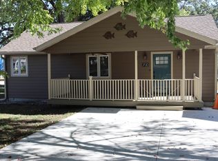 70 Dam Rd, Arnolds Park, IA 51331