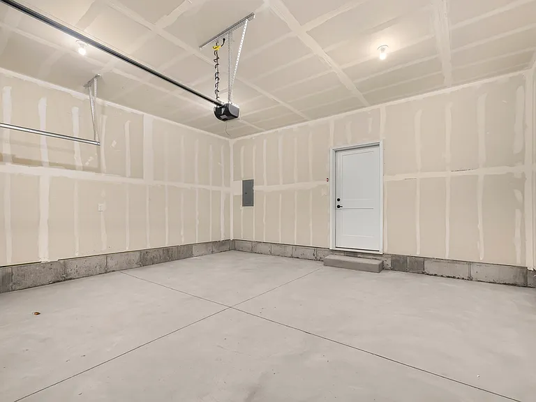 1281 Meadow Edge Ct — Photo 22